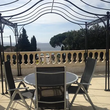 La Du Cap 3* Le Lavandou