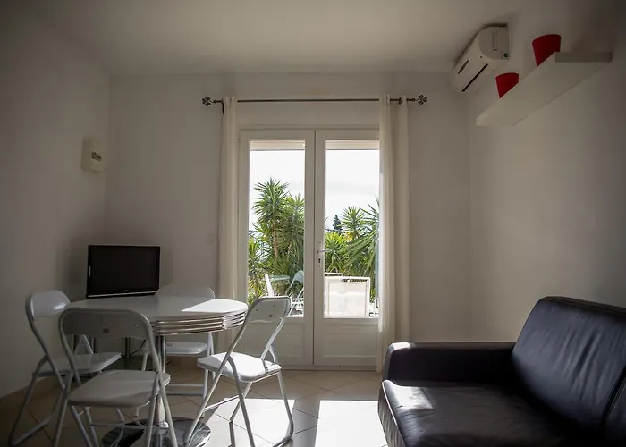 La Du Cap Lägenhetshotell 3*