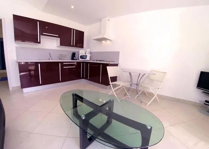 La Du Cap Aparthotel 3*